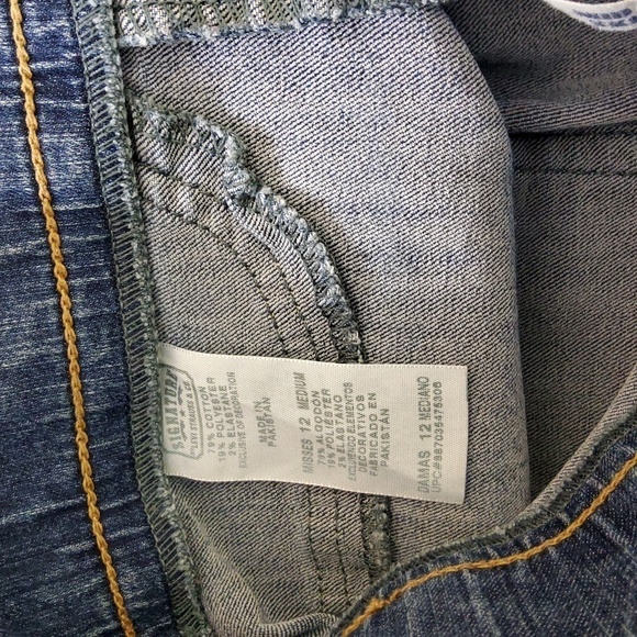 Levi's Signature Women's  Pull On Mid Rise Skinny Jeans Size 12 Misses - Picture 5 of 5